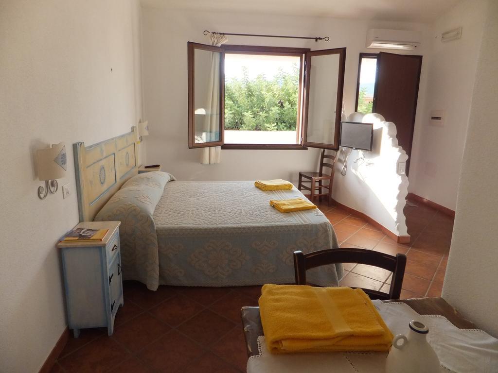 Grazia Deledda Bed & Breakfast Galtellì Dış mekan fotoğraf